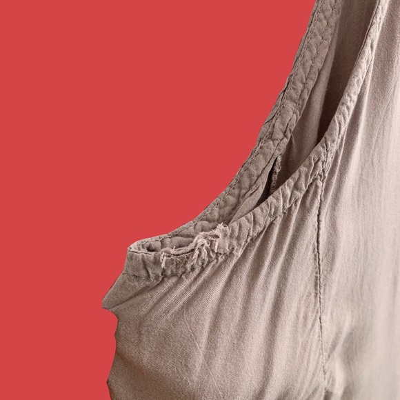 Brandy Melville Tank Top - Picture 3 of 5